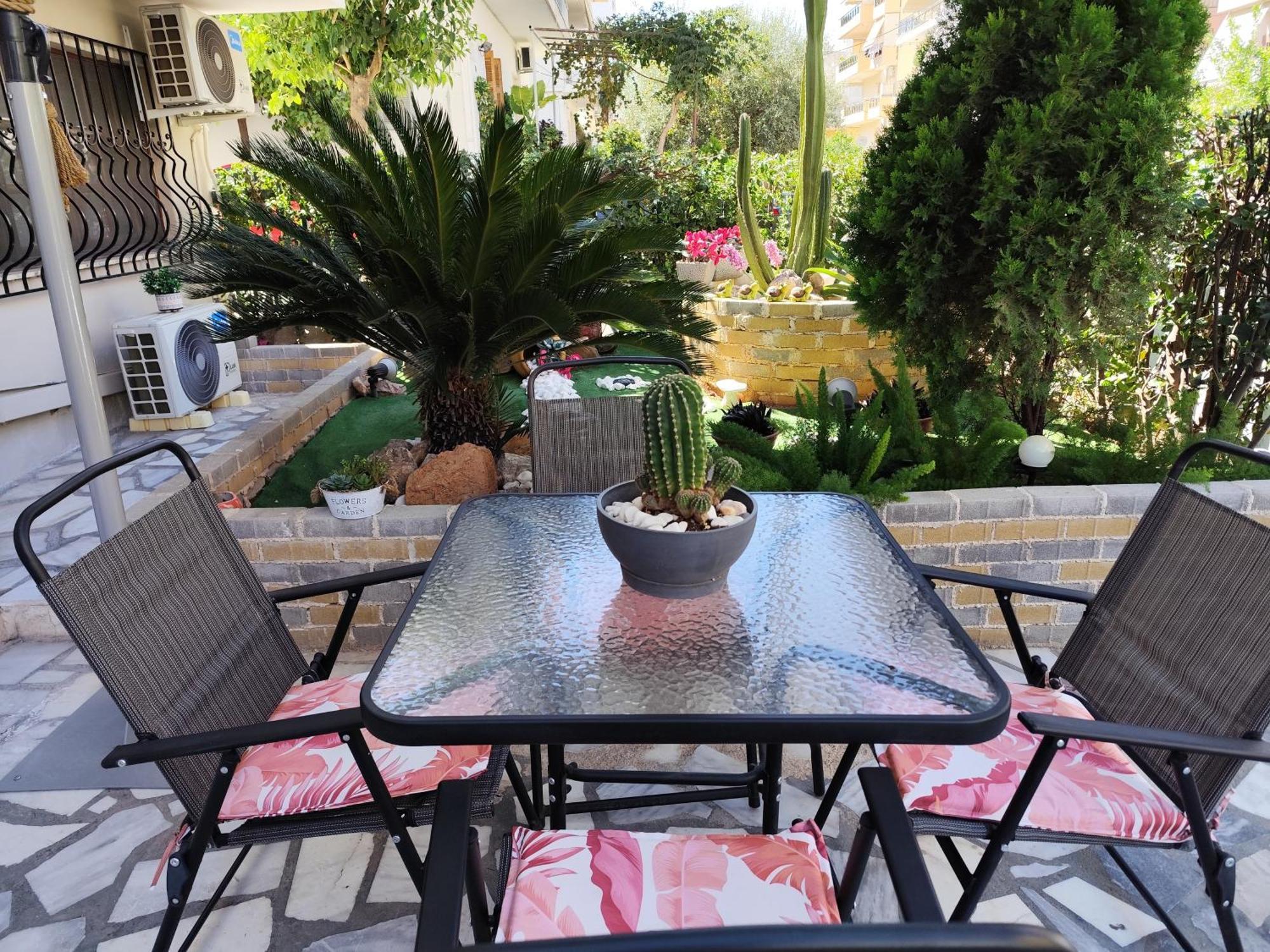 Anastasia'S Apartment With Yard Αθήνα Εξωτερικό φωτογραφία